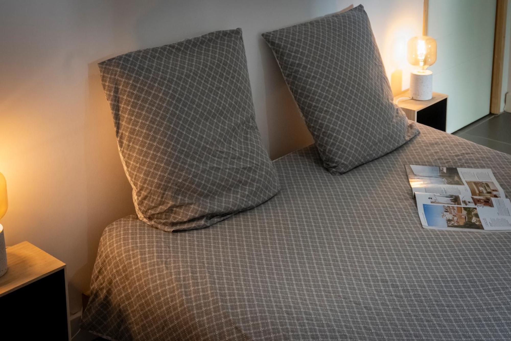 Superbe Appartement Avec Patio Nîmes Eksteriør bilde